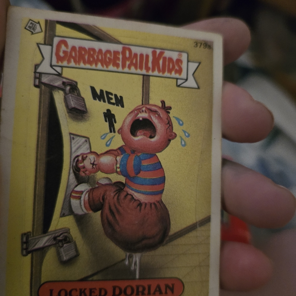 Topps Garbage Pail Kids Trading Card - Yellow and Red